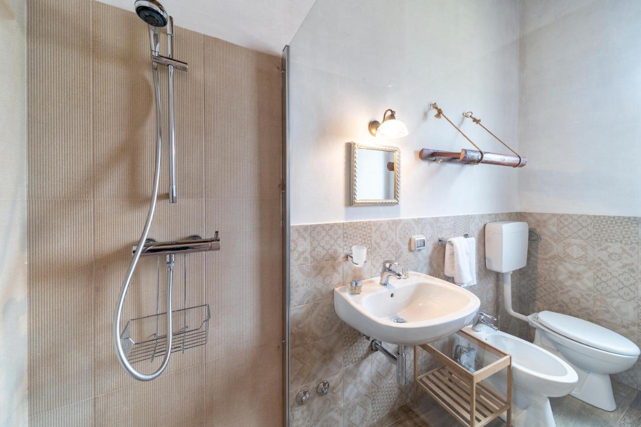 Agriturismo Tenuta Del Grillaio Acquaviva delle Fonti Eksteriør billede