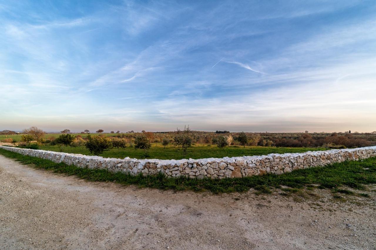 Agriturismo Tenuta Del Grillaio Acquaviva delle Fonti Eksteriør billede